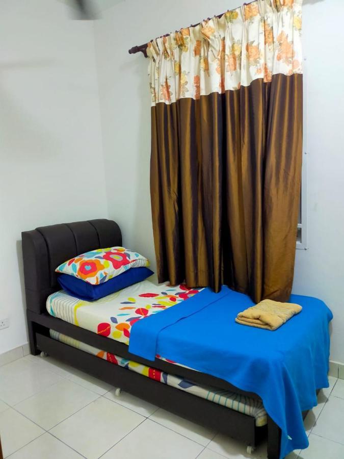 Homestay Semenyih 3 Bedroom Apartment By Kasyaf Exterior foto